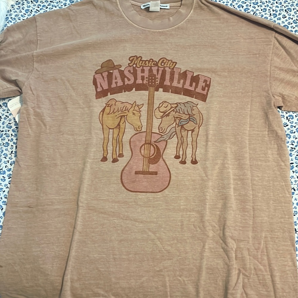 Nashville t-shirt, never worn